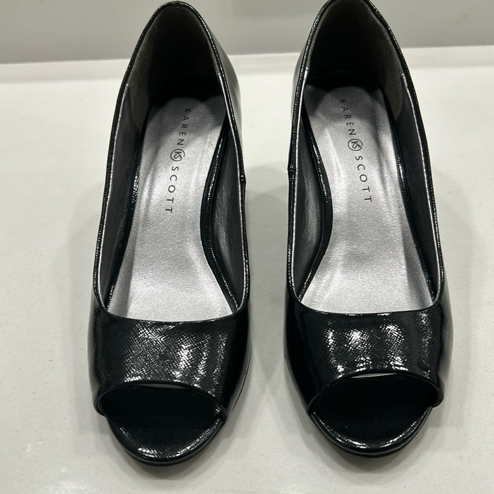 Karen Scott Peep Toe Black Heels